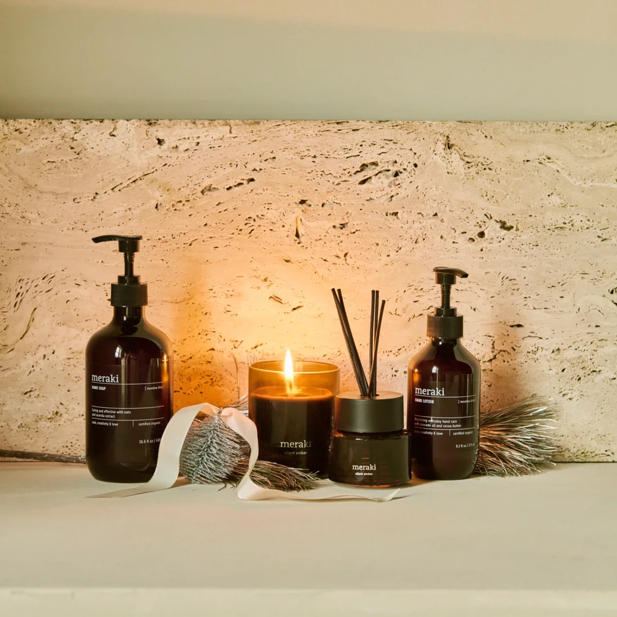 AdventCH, Meadow Bliss Soap + Lotion + Silent Amber Diffuser + Candle, 490|275|200|100 ml|ml|g|ml - Billede 3