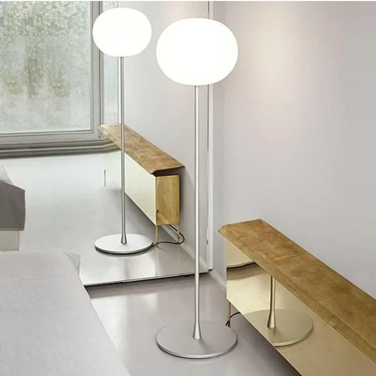 Glo-ball Gulvlampe – FLOS – Udstillingsmodel - Billede 3